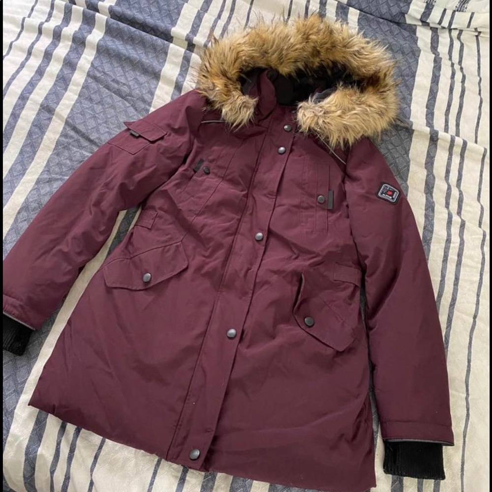 Alpine North Women’s Maroon Coat